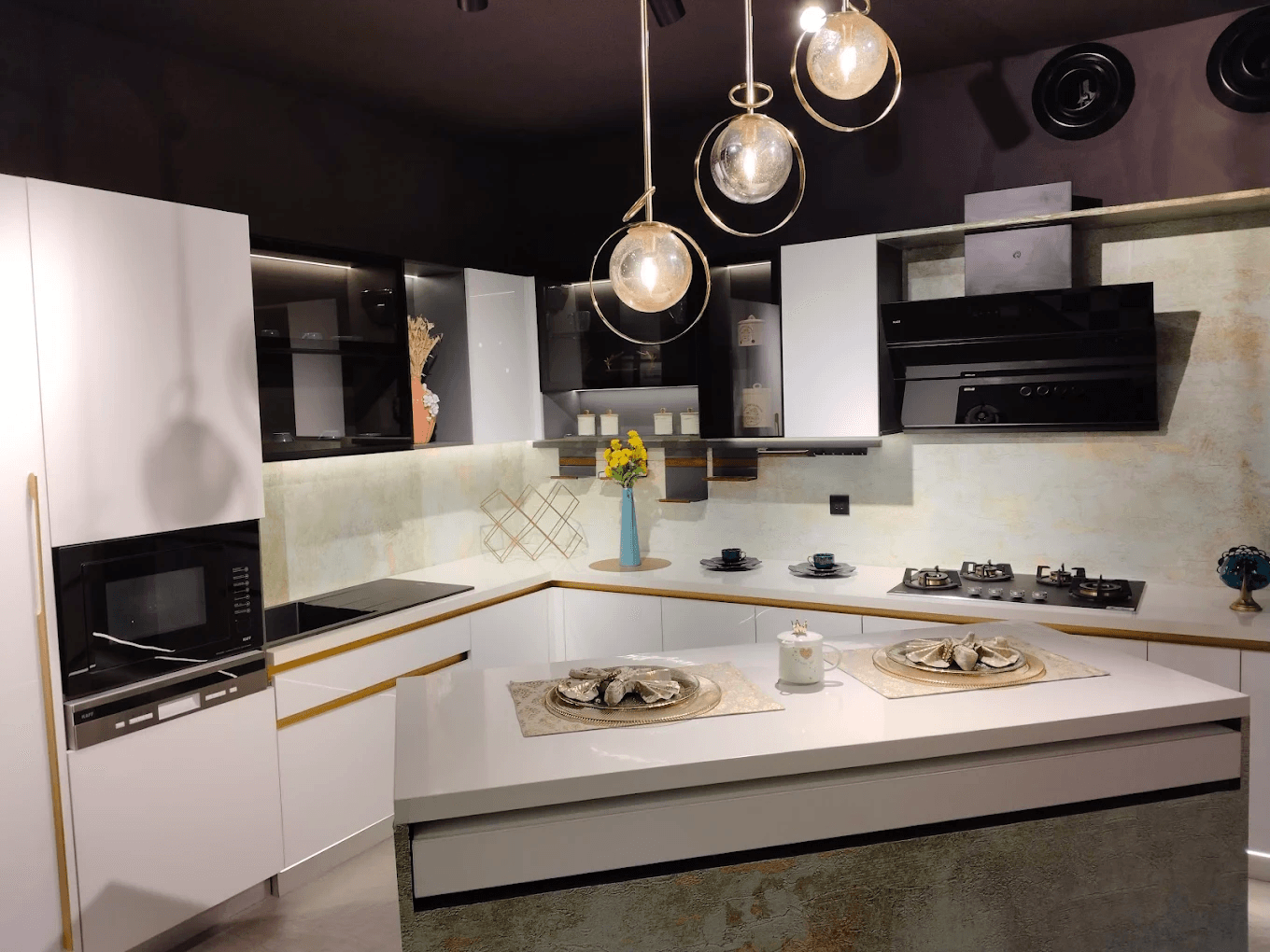 Interior & Exterior Decorative Painting